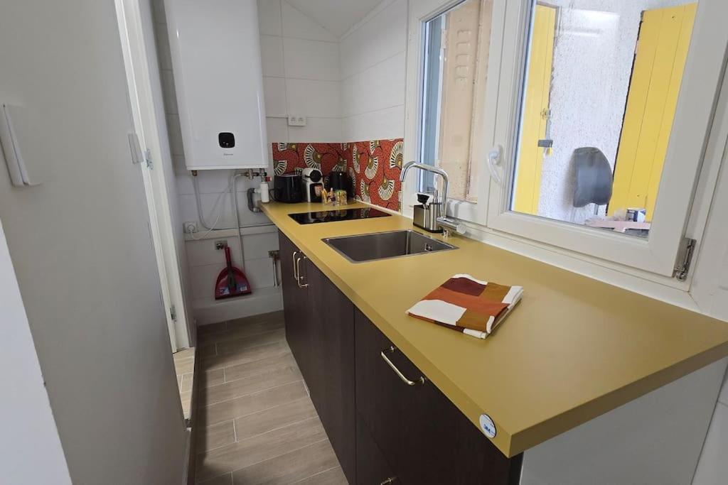 Studio Luxorange Маси Екстериор снимка