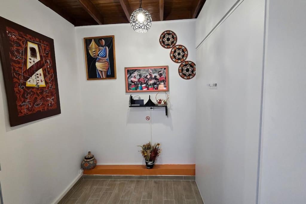 Studio Luxorange Маси Екстериор снимка